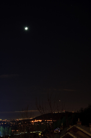 02-jan-09, The Moon and Venus