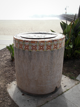 The Garbage Bin  A La Santa Barbara